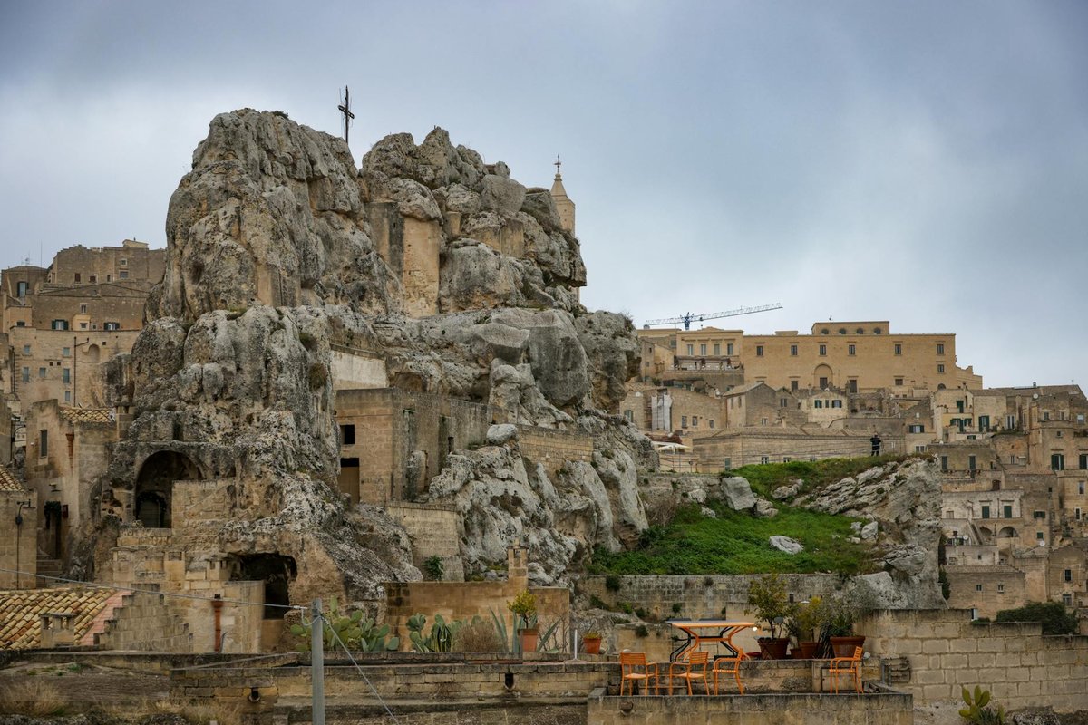 Cave of Moncodeno