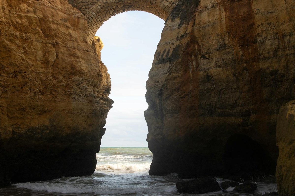 Algés Beach