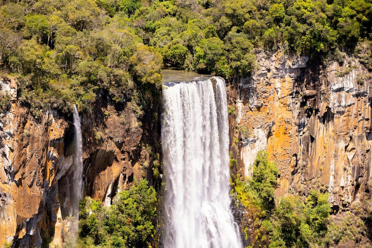 Hell's cataracts