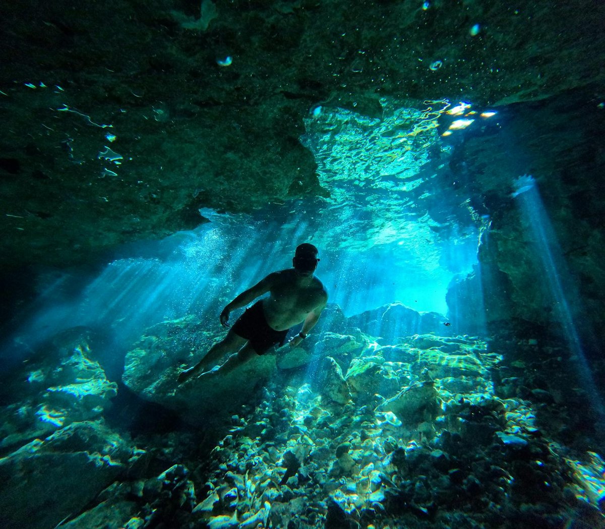 Black Reef Cave