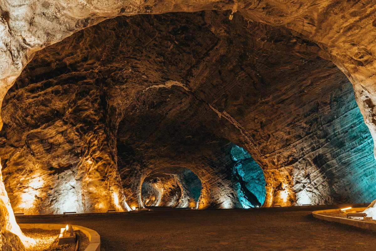 Jagdaha Cave