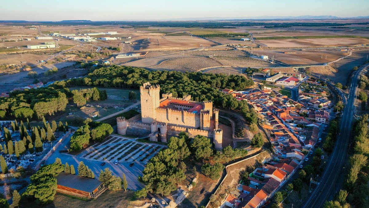 Carrigadrohid Castle