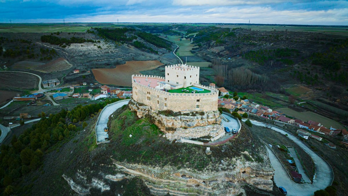Castle of Freixo de Espada-à-Cinta