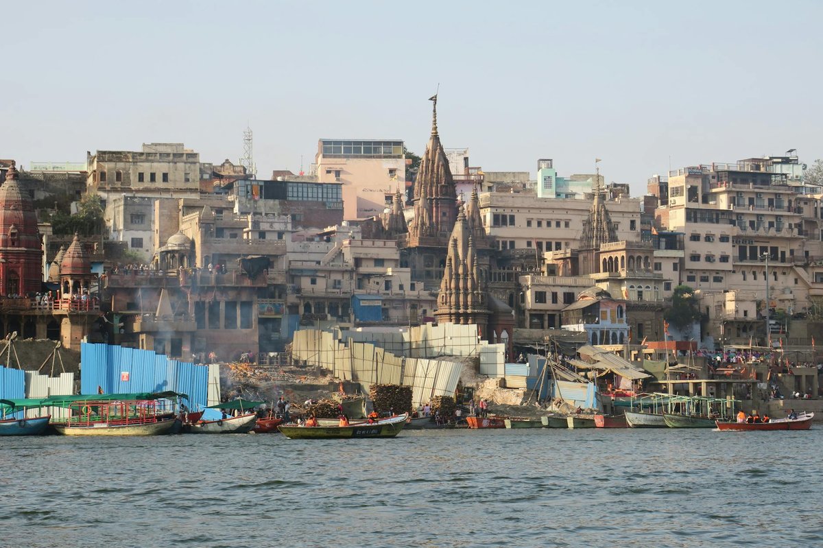 Ahilyabai Holkar Ghat and Temple Complex