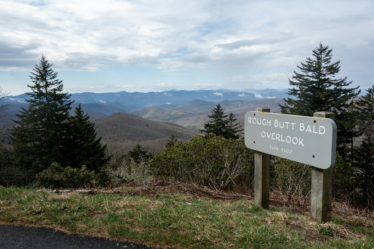 Bald Dome Peak