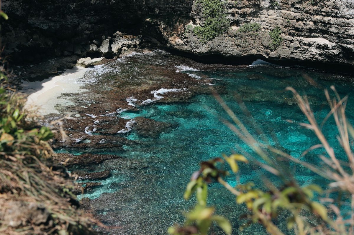 Crystal Bay Beach