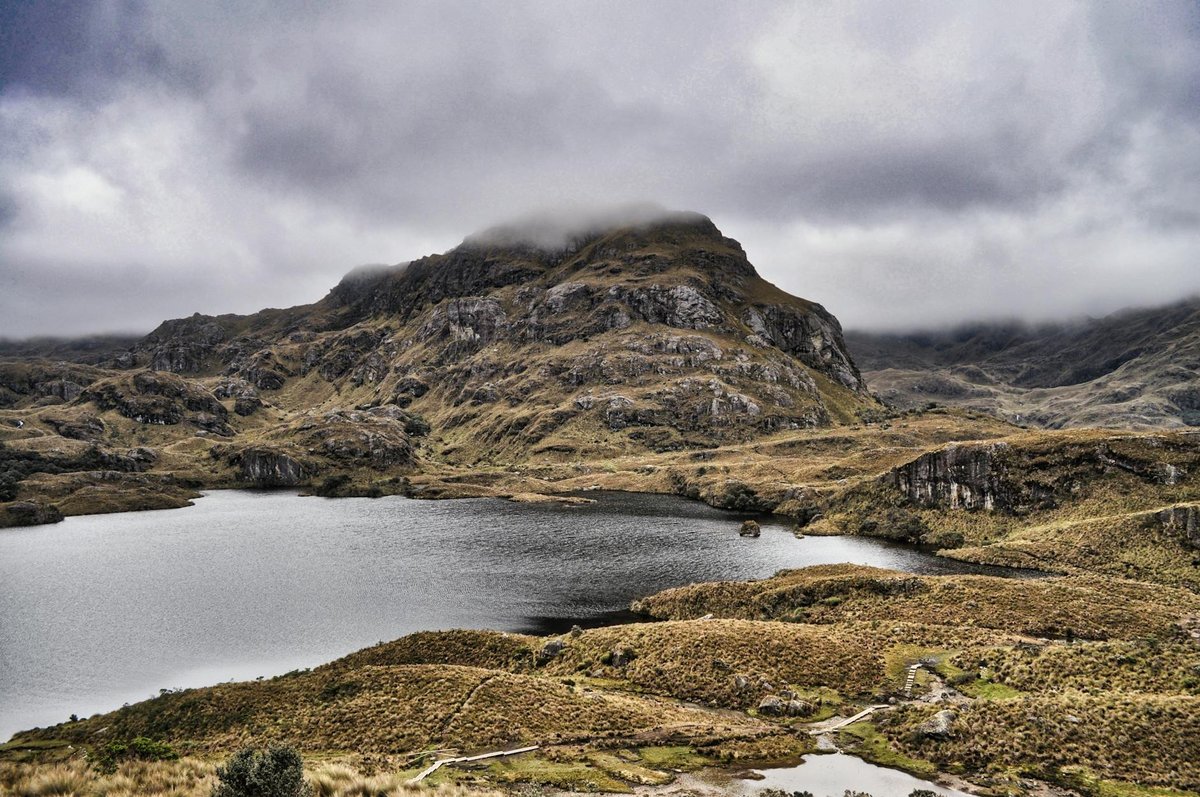 Lagos de Cajas