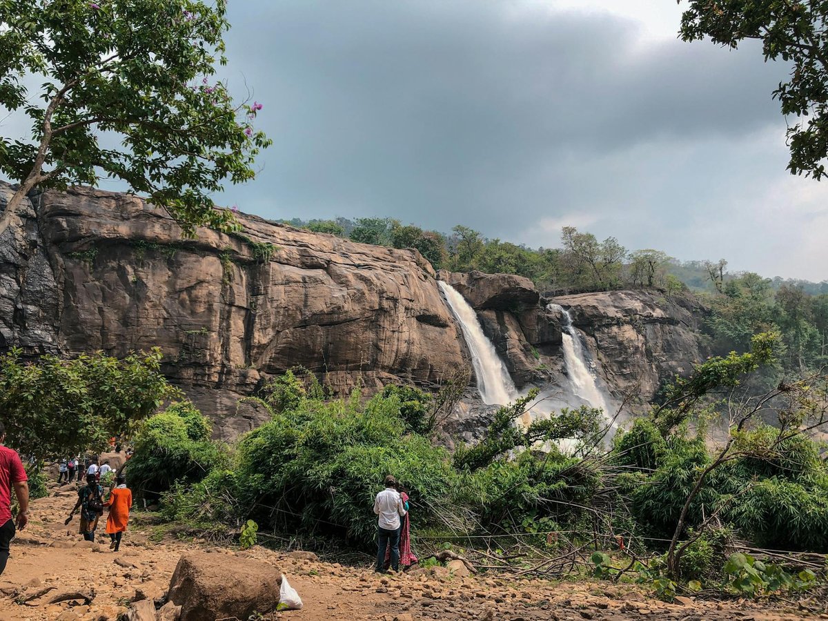 Aruvikkuzhi Waterfalls