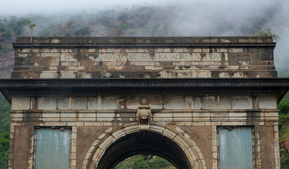 N'watimhiri Dam