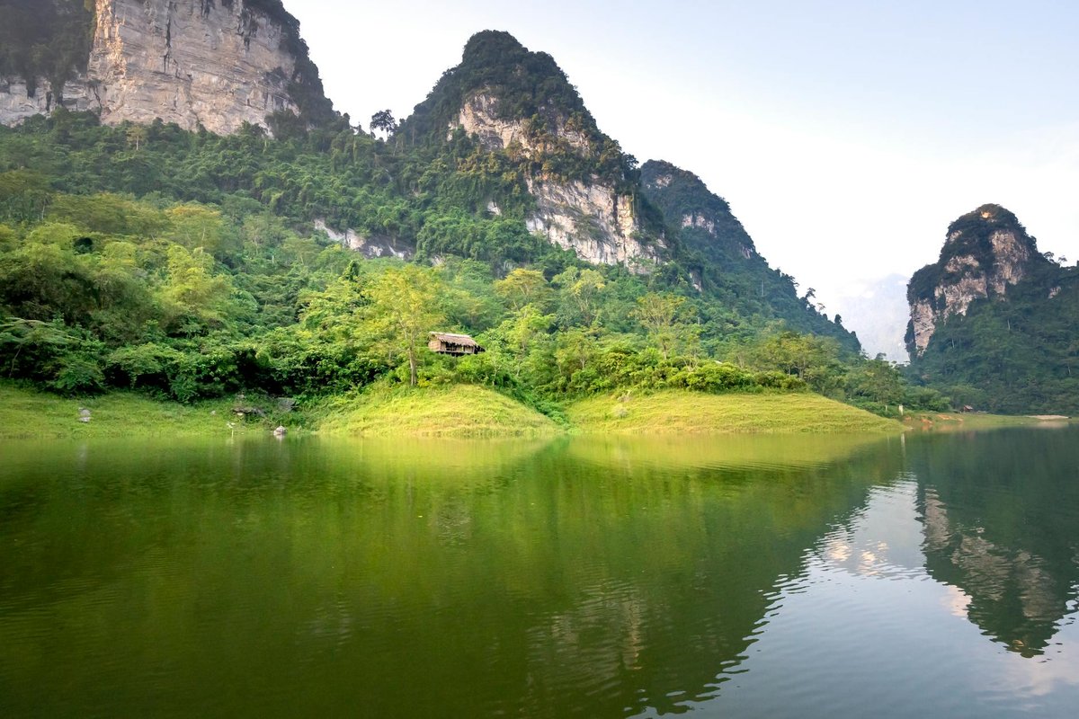 Lam Binh lagoon