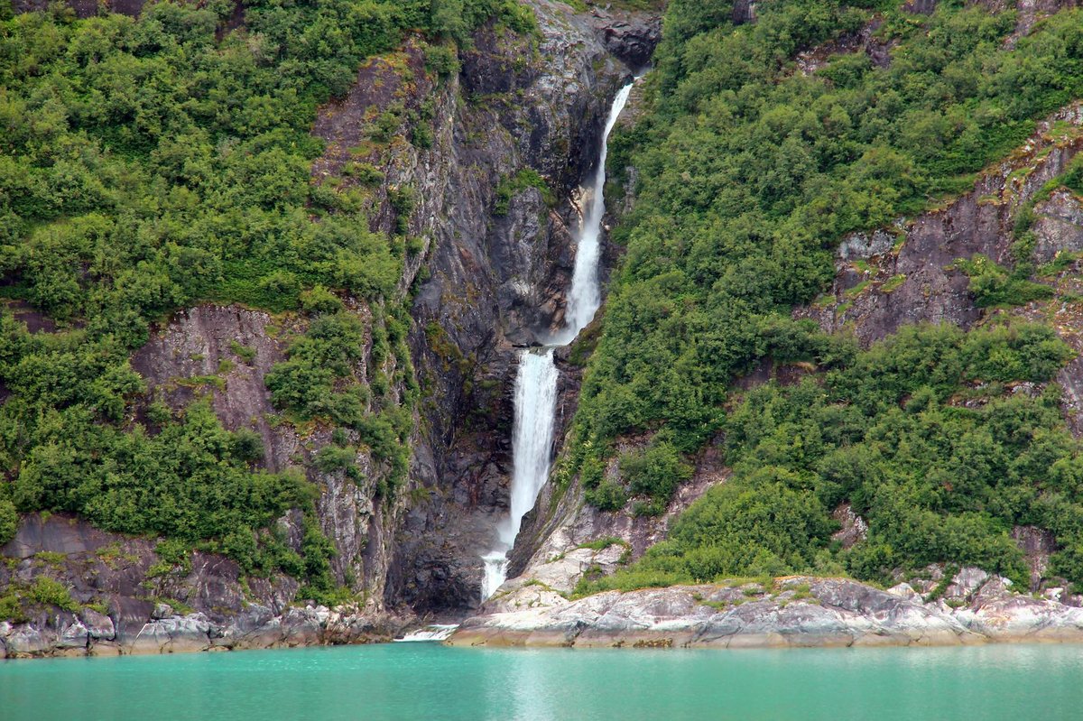 Air Terjun Kalen Wates