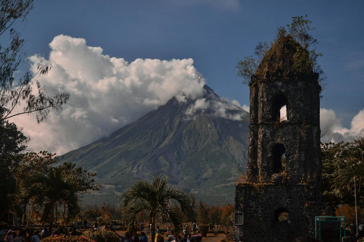 Bukid Peak