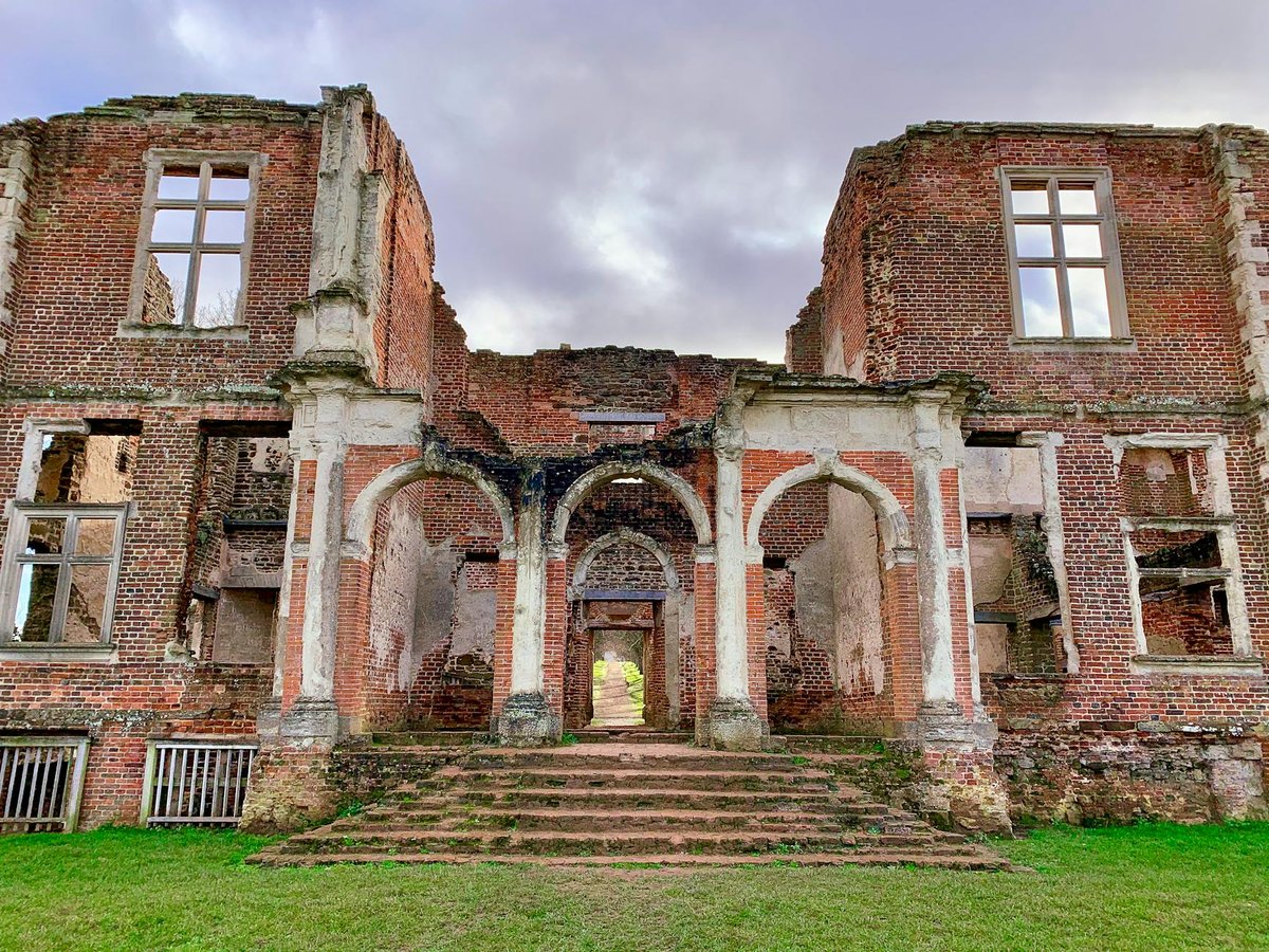 Ampthill Castle