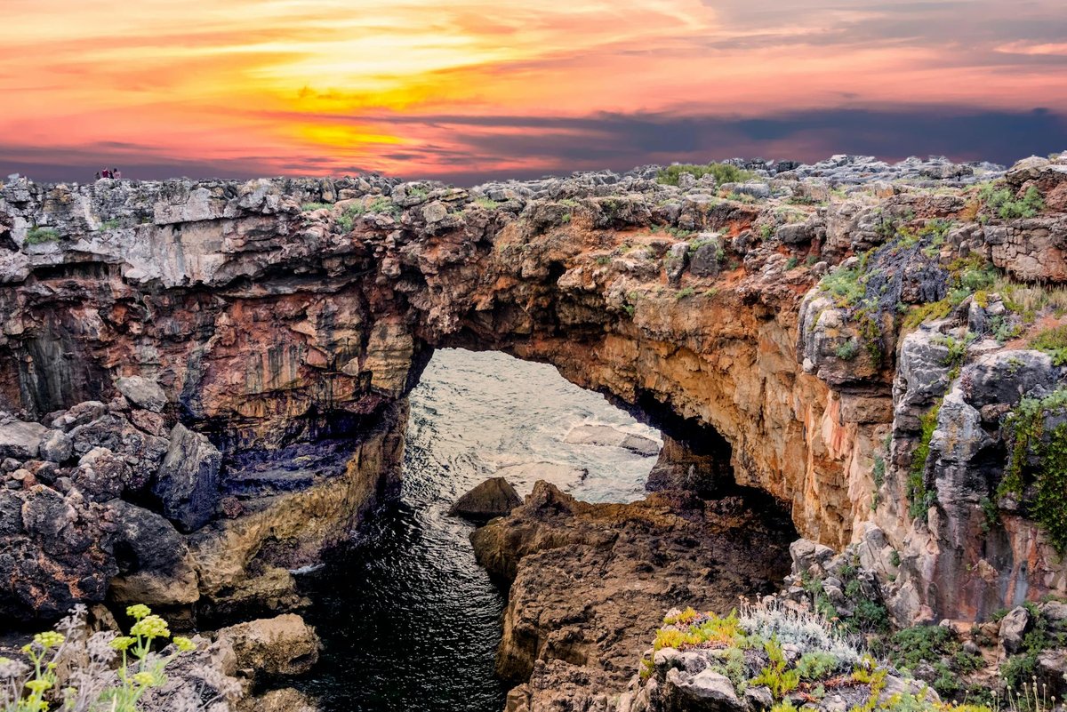 Artificial caves of Casal do Pardo