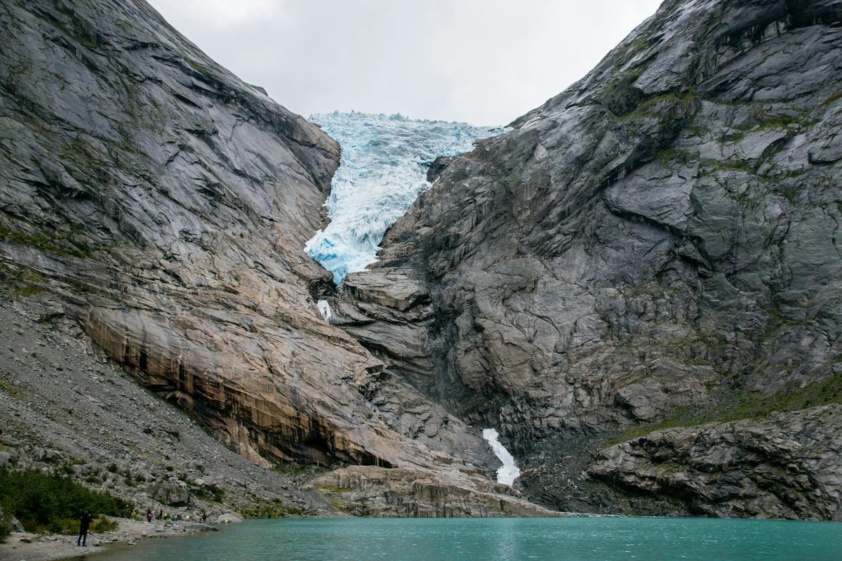 Bessedørbreen