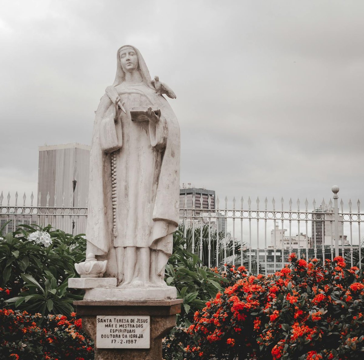 Pollatoomary
