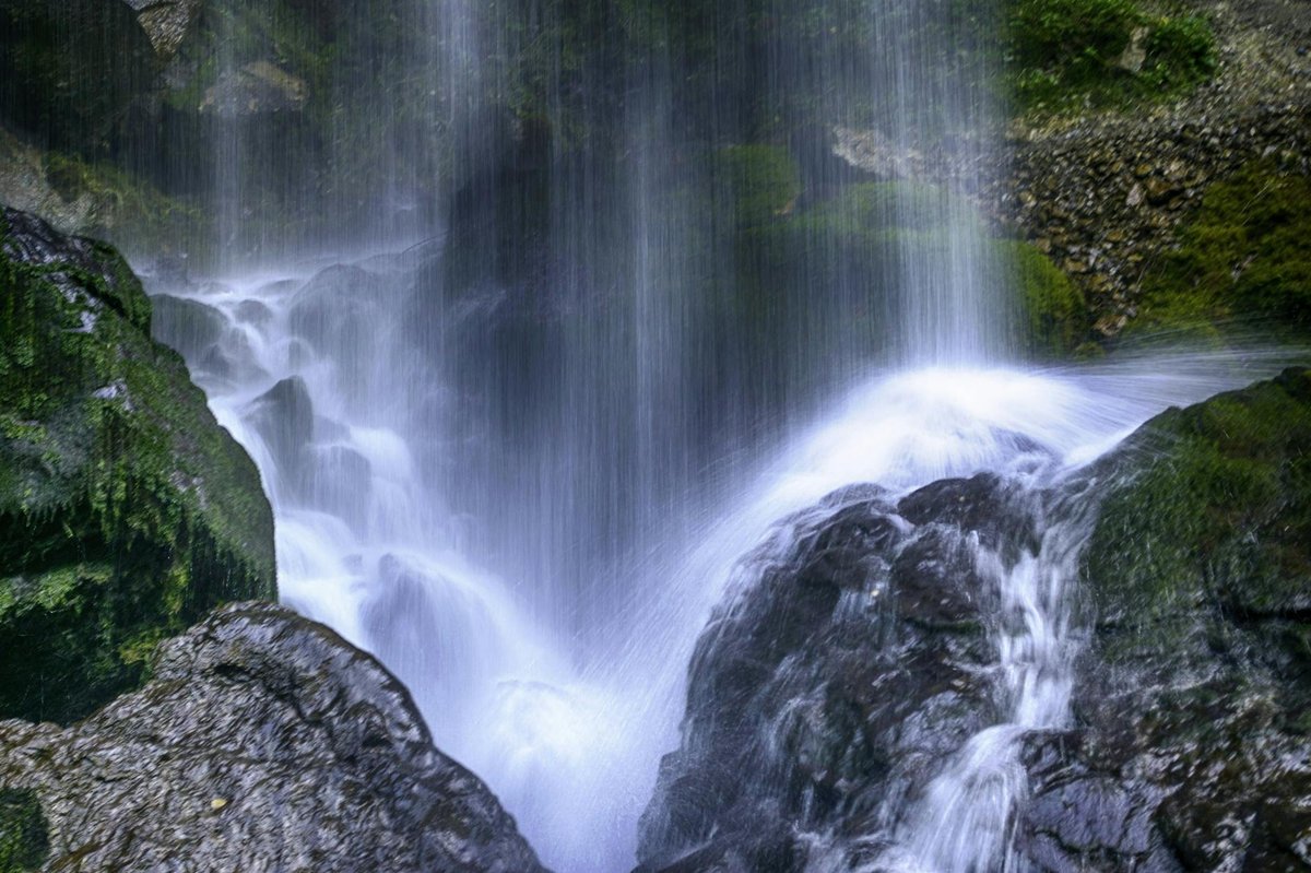 Air Terjun Kakekbodo