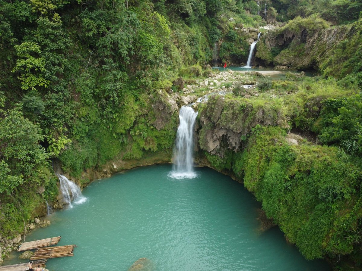 Blang Pond Waterfall