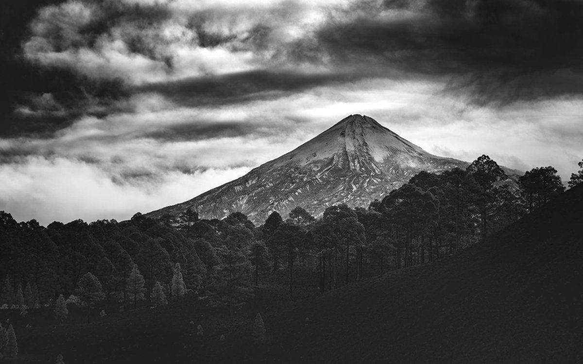 Puig de Bellaire volcano