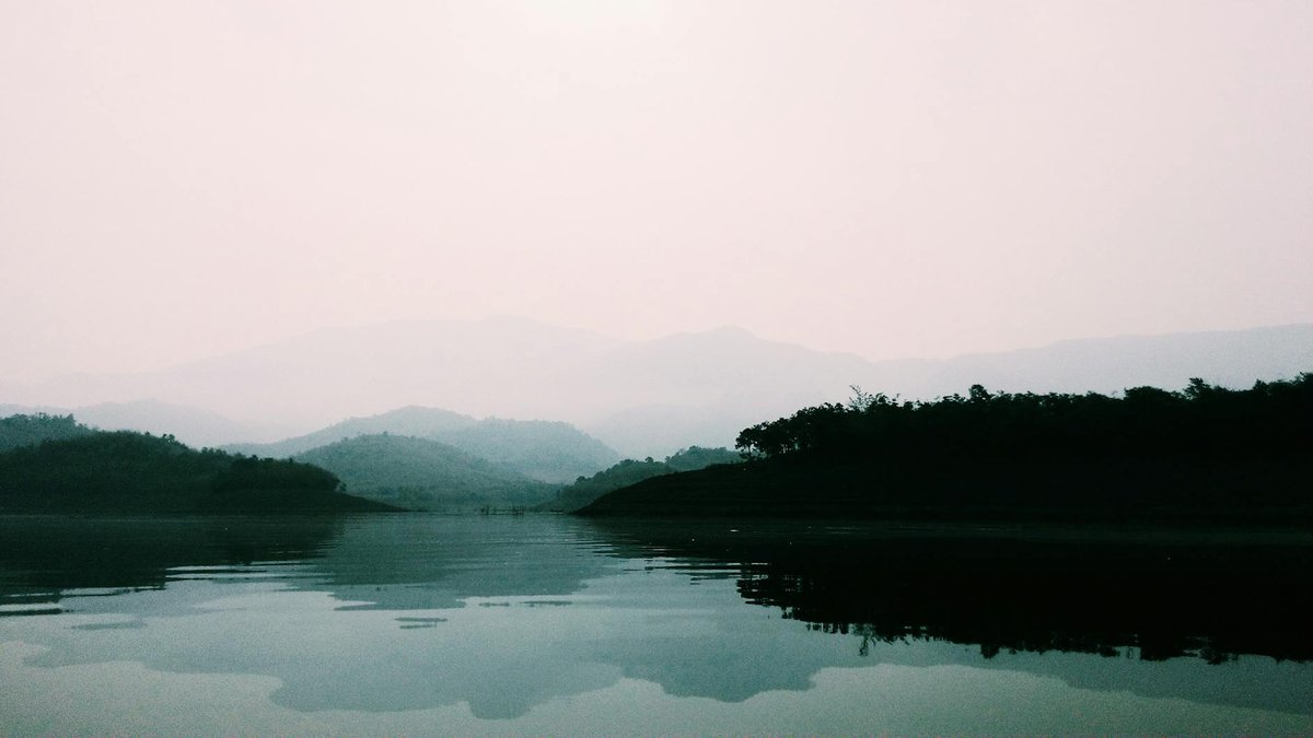 Lak Lake