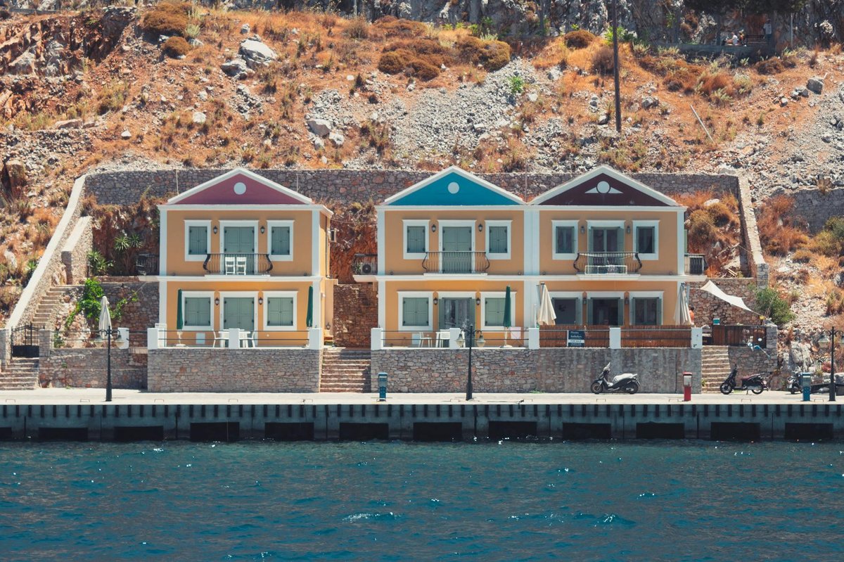Castle of Ano Poula
