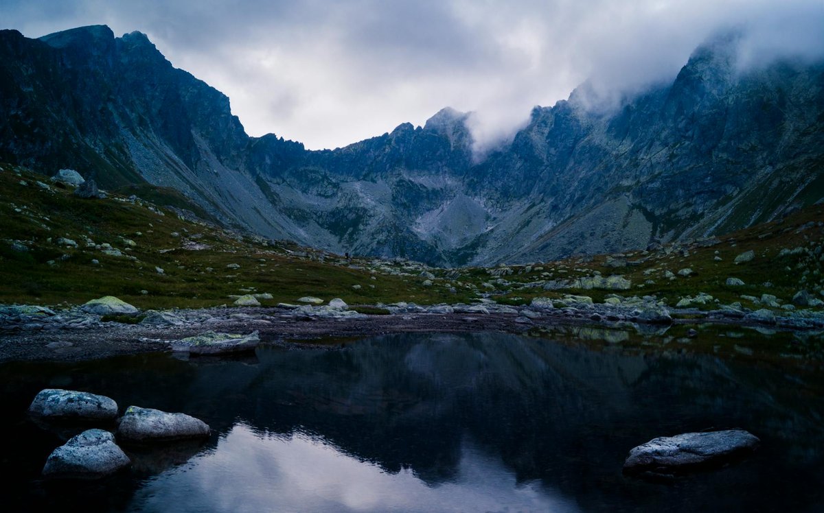 Beacon Tarn