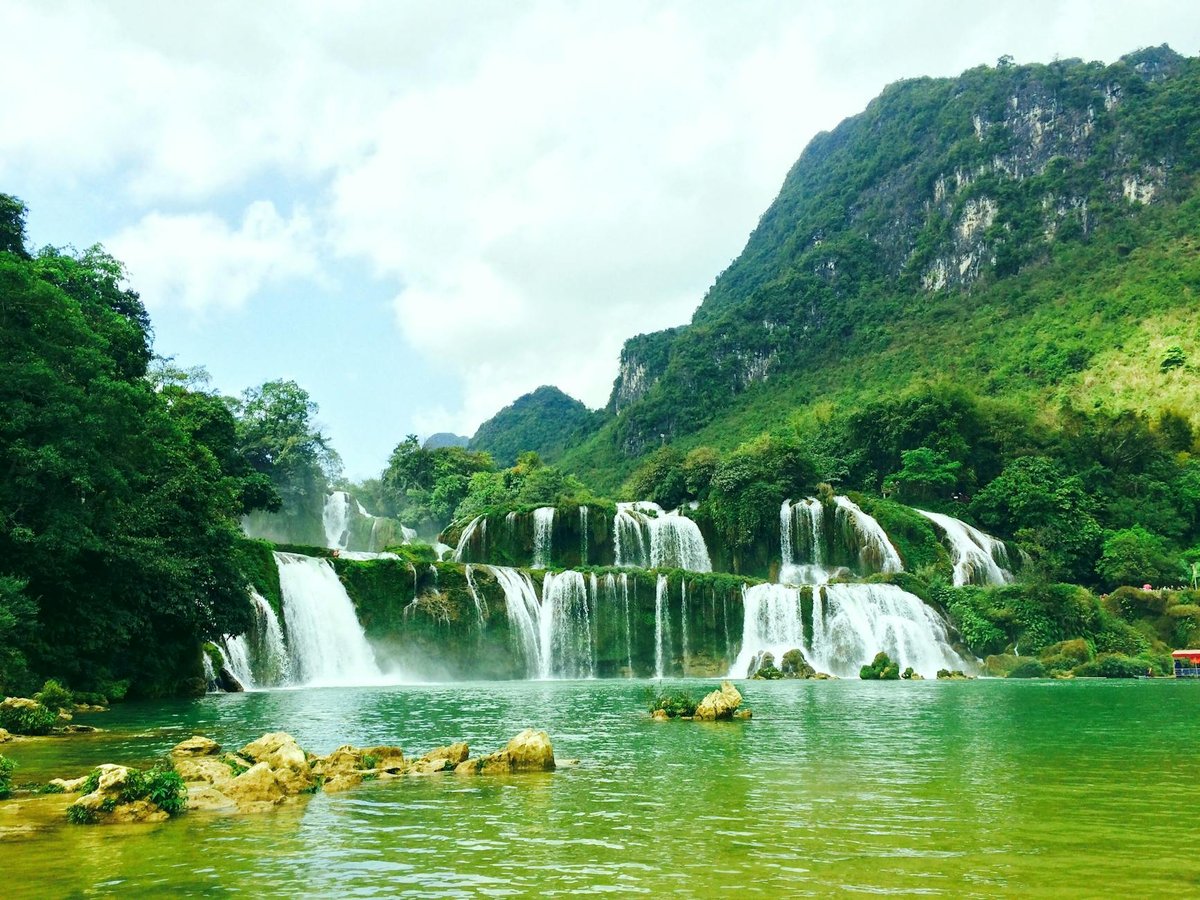 Ang Kep Nam Ban Dong Mafai