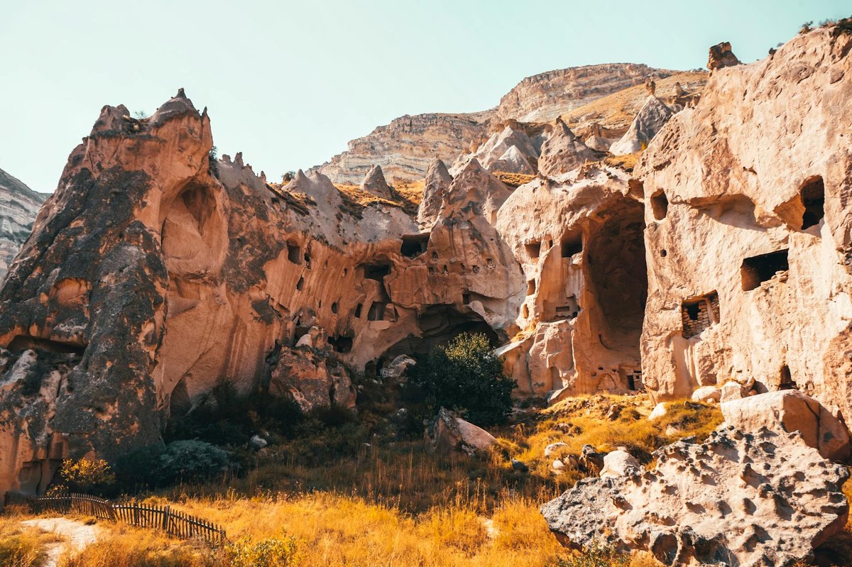 Başkaya Caves