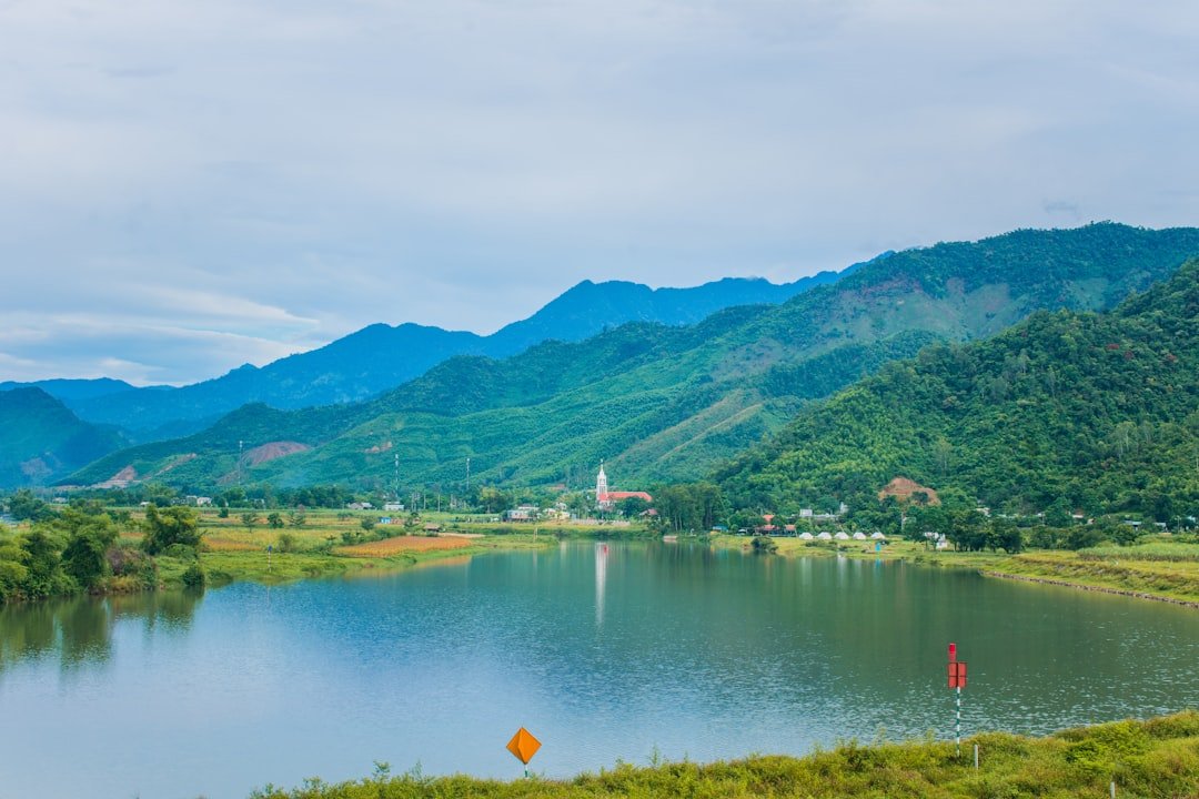 Hồ Cần Nôm
