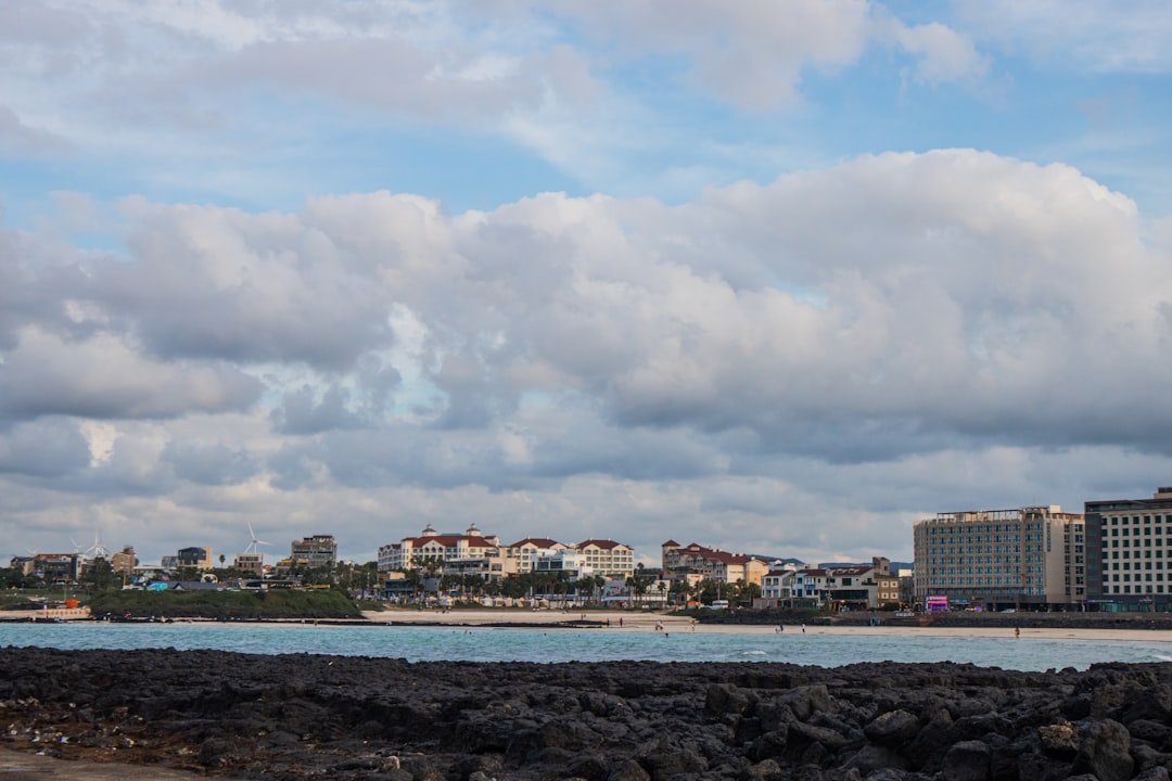 Hamdeok Beach