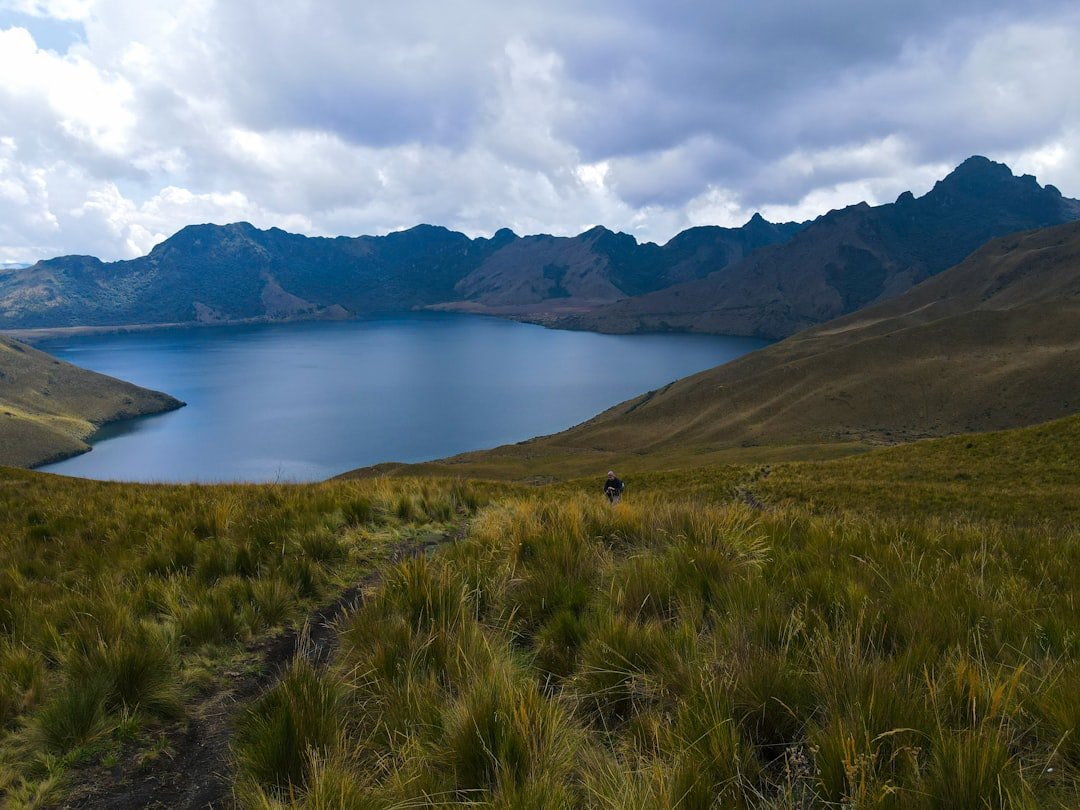 Laguna Velasco Ibarra