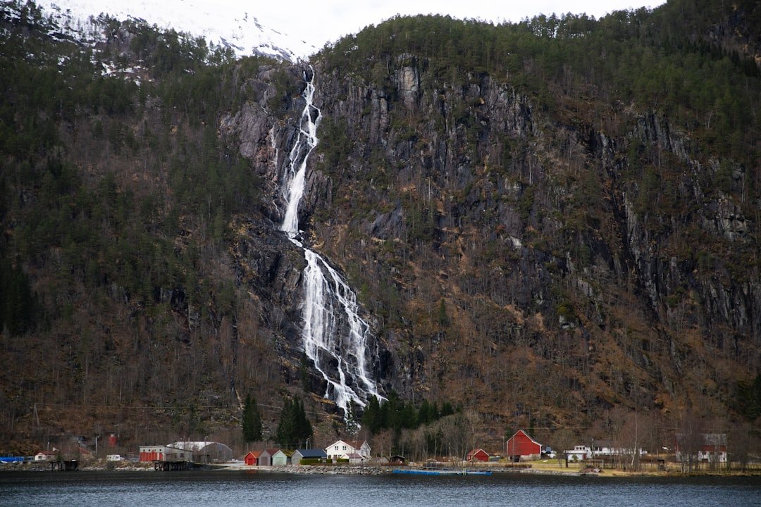 Bernhusfossen