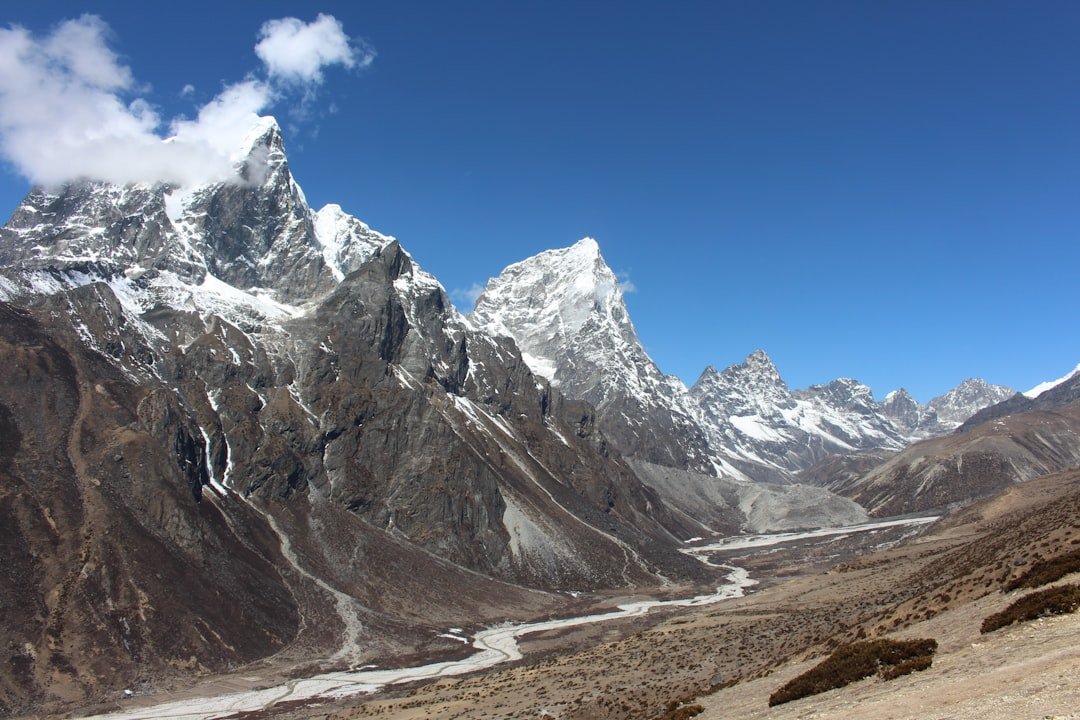 Lobuche