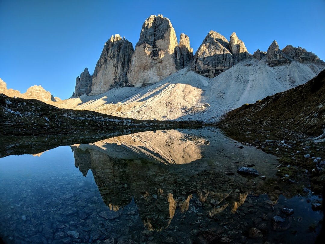Nomenon Glacier