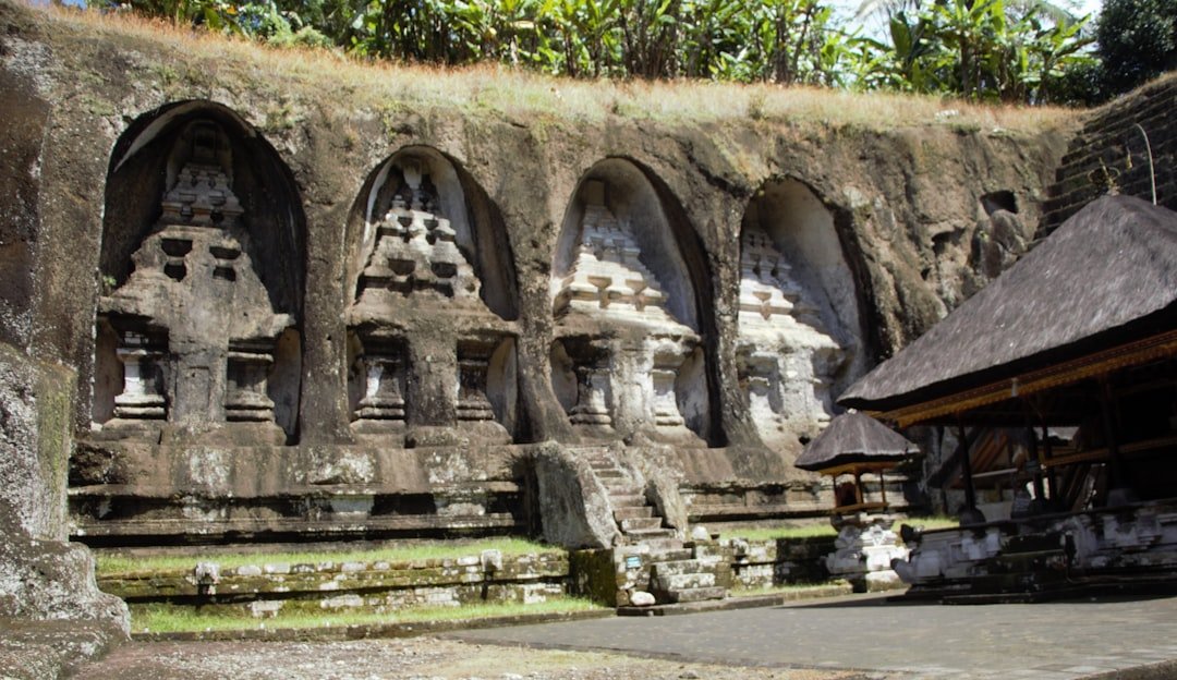 Gua Sinagara