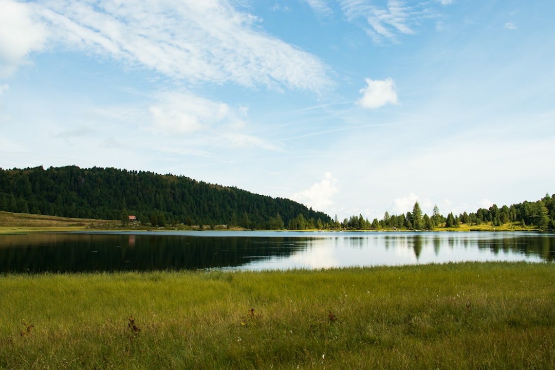 Lanas Lake