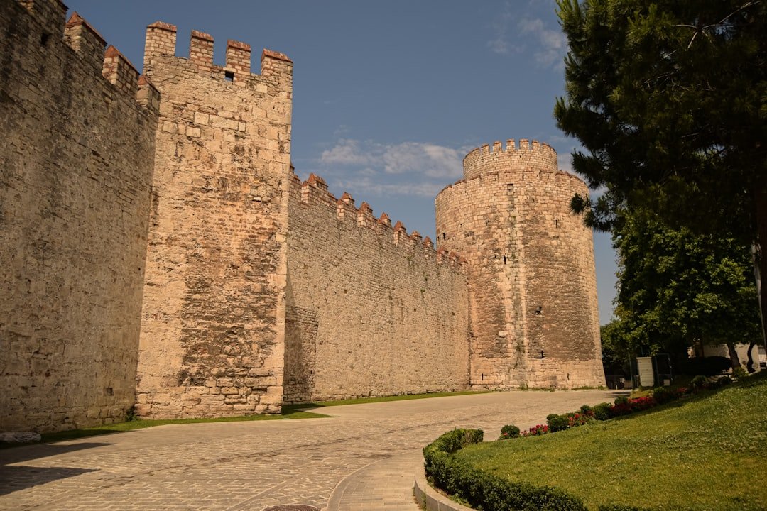 Ağzıkaraca Castle
