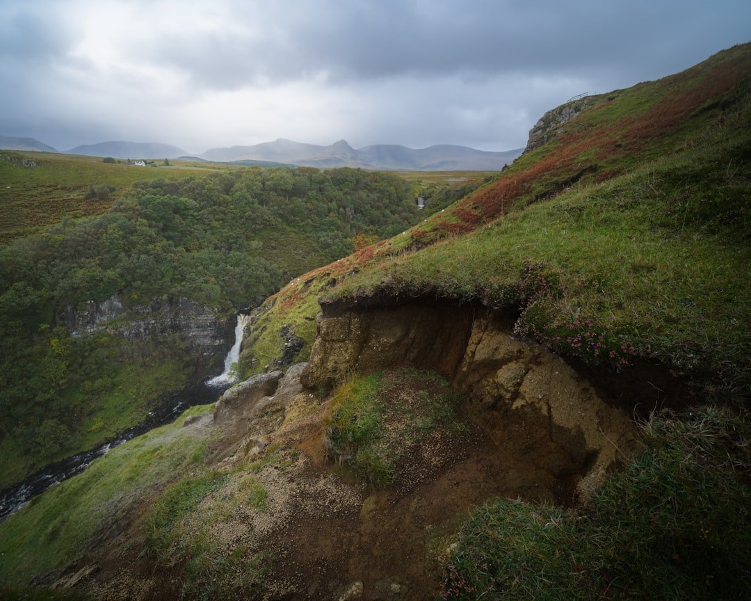 Caves of Caiplie