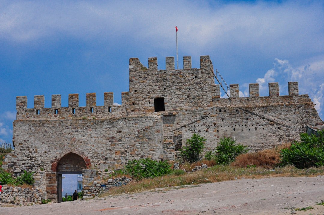 Atavlusu Castle