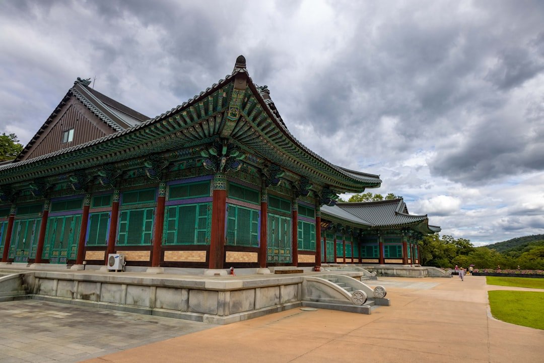 Cheongju Seowon Mochungsa Temple