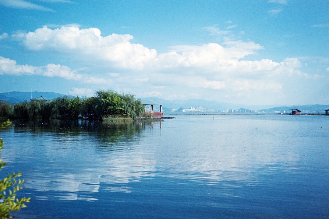 Caratao Lake