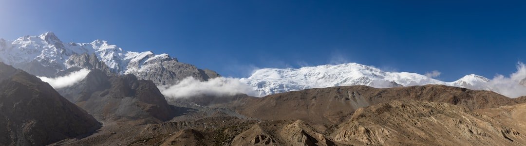 Lhagu Glacier