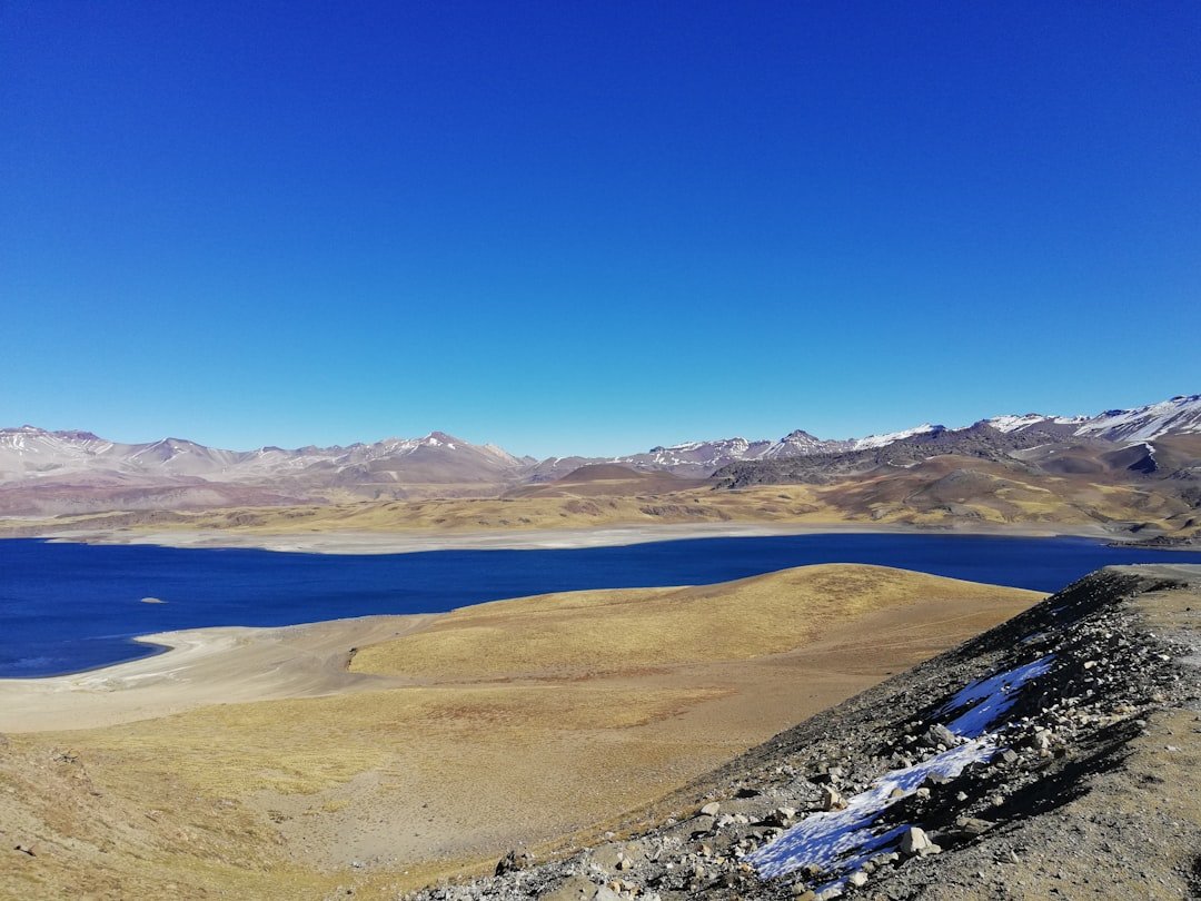 Lago Atravesado