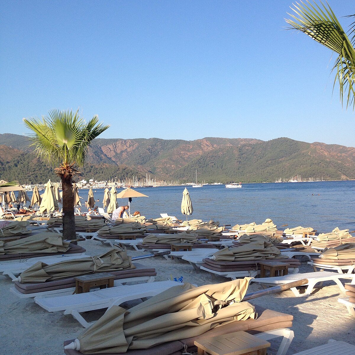 Uzunyalı Beach