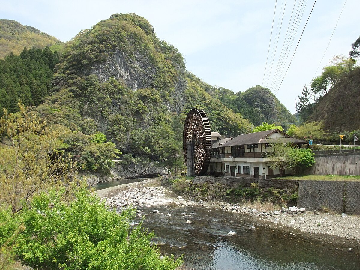 Hijiridaki Cave