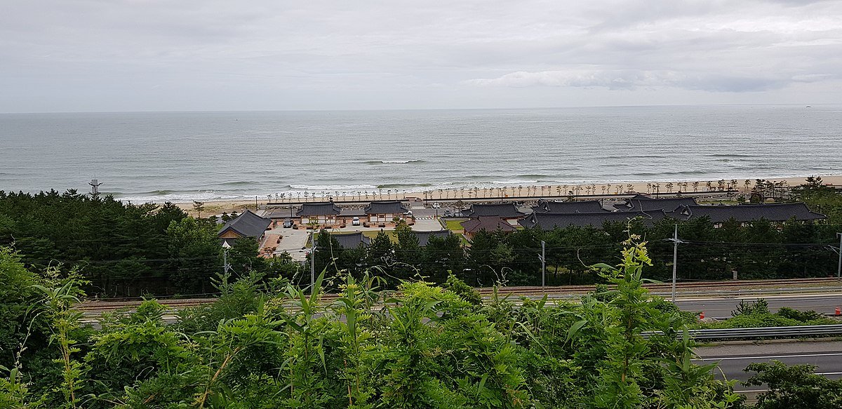 Mangsang Beach