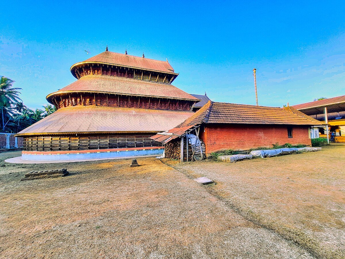 Adoor Mahalingeshwara Temple