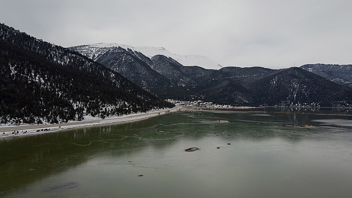 Lake Avlan