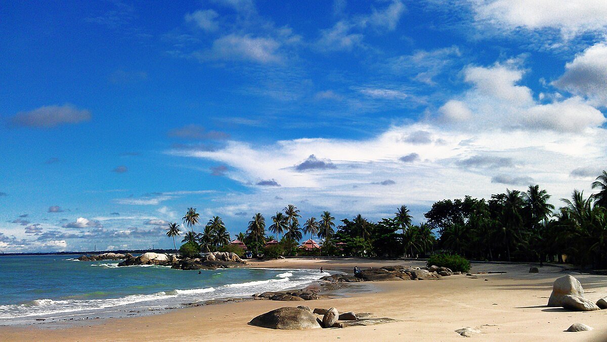 Parai Tenggiri Beach