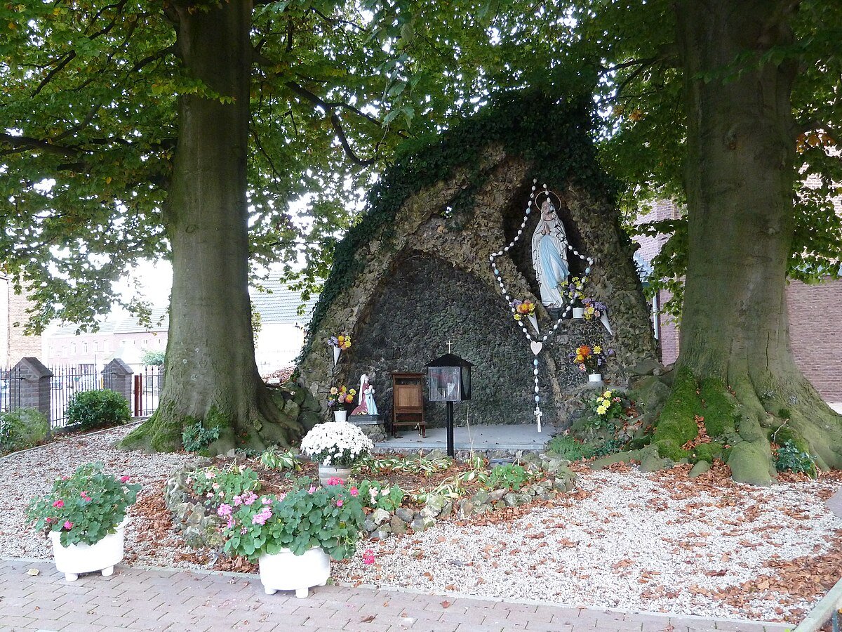 Lourdesgrot Banholt